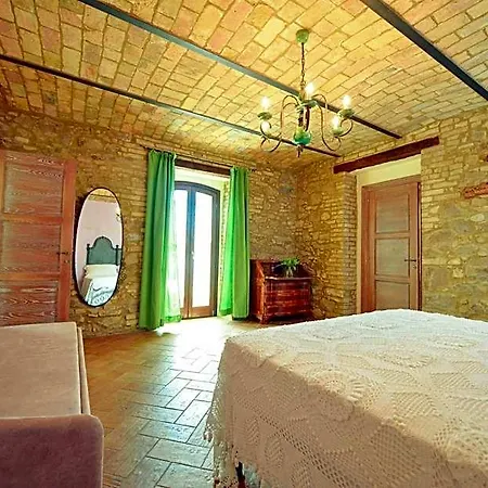 Casale905